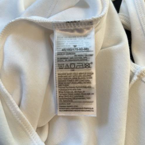 Gap  White Modern Tank, Size Medium, NWT