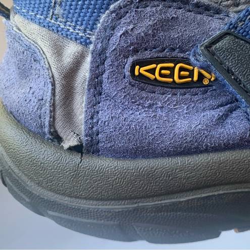 Keen  Blue and Grey Closed Toe Athletic Outdoor Sandals Women’s Size 6