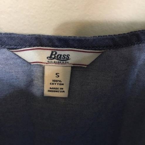 Krass&co NWT G.H. Bass &  small jean top