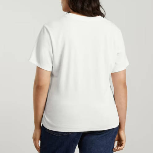 Everlane  The Vintage V-Neck Hemp Tee T-shirt in White