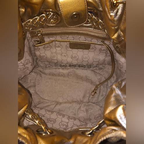 Michael Kors Silver gold satchel shoulder bag in great condition!