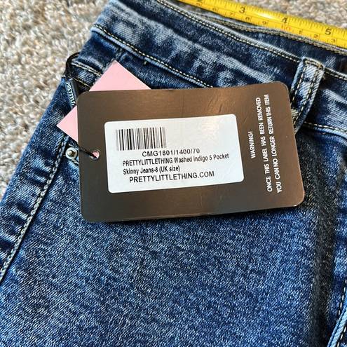 Pretty Little Thing  Washed Indigo 5 pocket skinny jeans