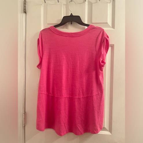 Bubblegum Size medium pink bright  knit scoop neck blouse shirt