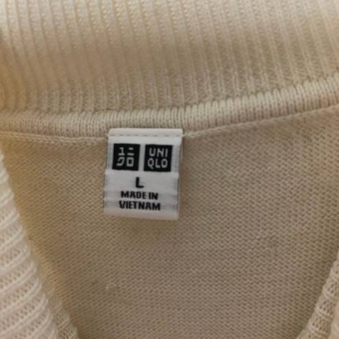 Uniqlo SZ L turtleneck sweater