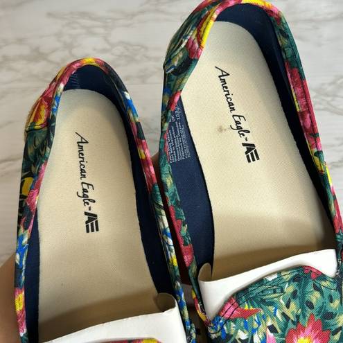 American Eagle  floral colorful ladies flats slip on shoes size 9