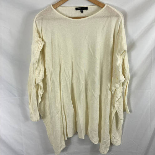 Romeo + Juliet Couture Romeo & Juliet poncho style pullover top size xs/s