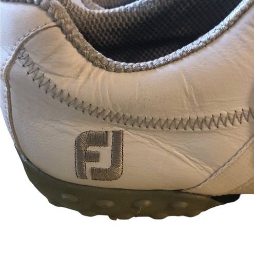 FootJoy FJ Women’s White Leather Golf Shoe Size 10.5 Spikes Lace Up 55141 Sporty