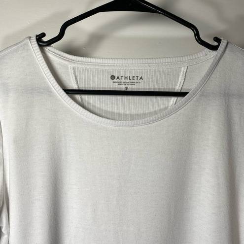 Athleta | ‘Essence’ Semi Fitted Long Sleeve Tee