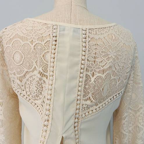 fab'rik Fab’rik Open Back Lace and Embroidered Cream Top size Medium