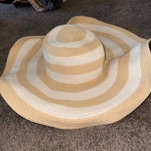 Shade & Shore  sun hat