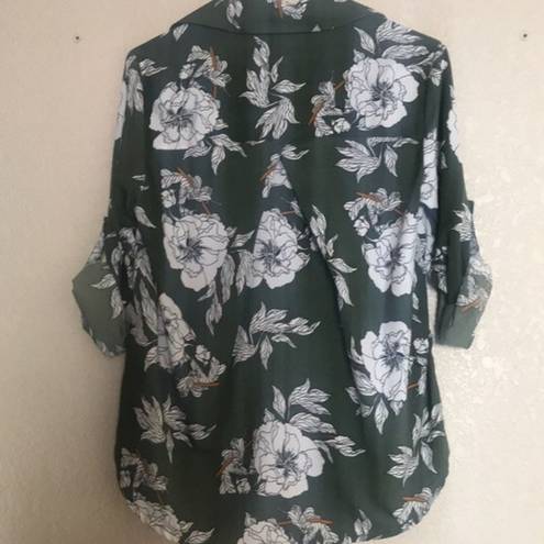 Boohoo  Green Tropical Floral Print Button Down Shirt