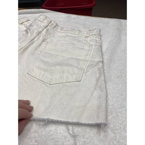 Reformation  Charlie High Rise Jean Short in Porcelain Size 30 (b32) NWOT