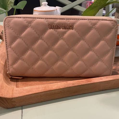 Ellen Tracy Brand new  Quilted Wallet