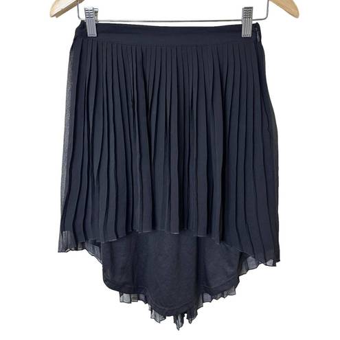 American Eagle  Womens Skirt Size 0 Black Pleated Lined Short Front Long Back