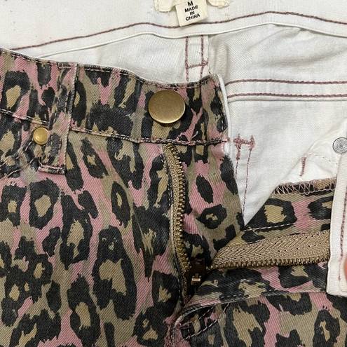 easel brand Cheetah Print jeans/pants