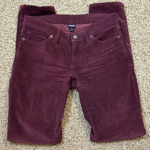 Patagonia  Women's Everyday Corduroy Pants Organic Size 28 / 6 burgundy red