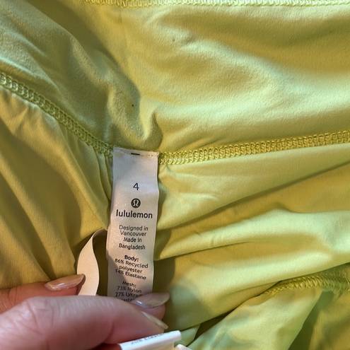 Lululemon  Run off Route High Rise Short 4”