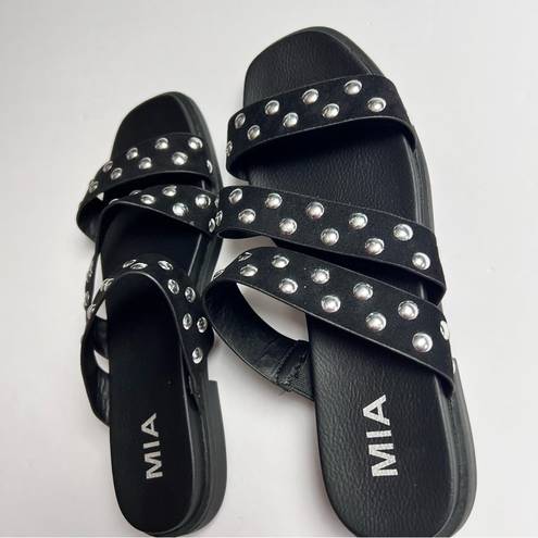 MIA  Women's Black Embellished Silver Studs  Kolete Sz 6.5