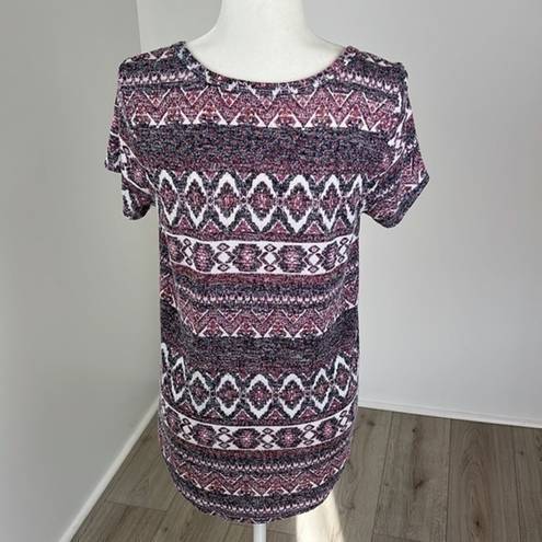 Absolutely Famous  Aztec Print Short Sleeve Top Size M