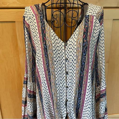 fab'rik fab’rik multi color boho bell sleeve tie front Top size Small