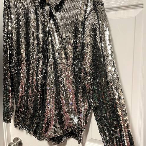 POL NWT  Metallic Sequin Women’s Long Sleeve Shirt Size Small Button Silver NYE