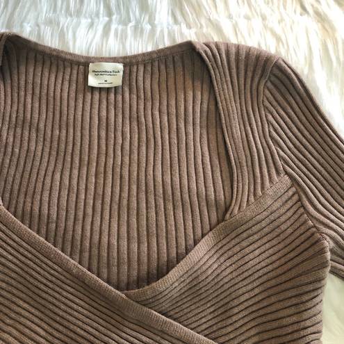 Abercrombie & Fitch  Luxloft Wrap Sweater | Size Medium