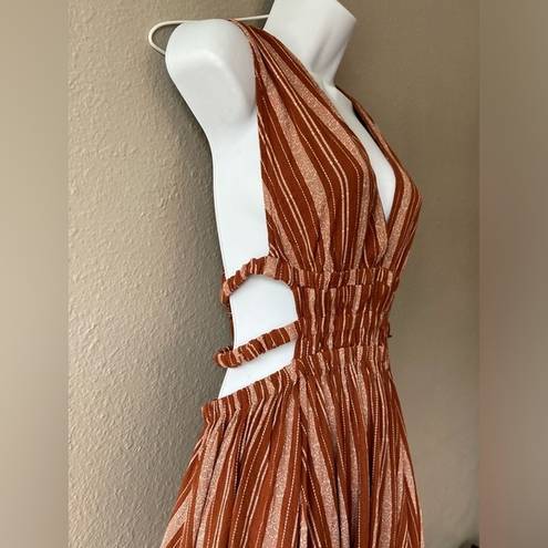 Harper NWT  STRIPE PLUNGING V-NEXK DRESS