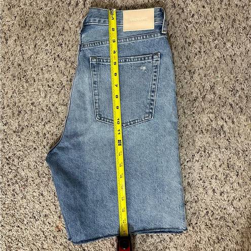 Everlane  The '90s Cheeky Denim Short Size 28