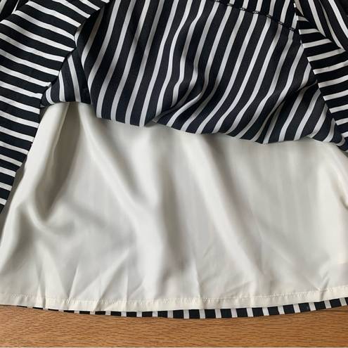 J.Crew  Mercantile High Waisted Black and White Striped Pleated Skirt Size 0