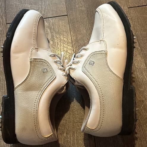 FootJoy  GreenJoys Women's Size 8.5 W White Leather Golf Shoes