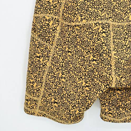Harper Cleo  Biker Shorts Small Gold Black Patterned Athleisure Activewear