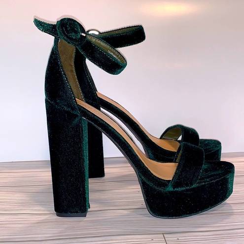 Bamboo  Women's Chunky Heel Platform Sandal with Ankle Strap, Green Sz 7.5 women