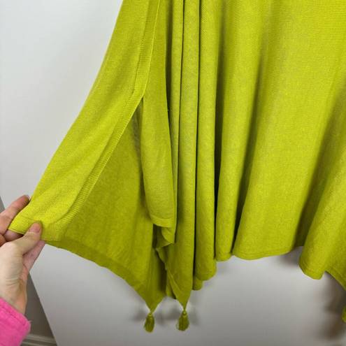 J.Jill NWT  Linen Blend Tasseled Poncho in Citron Size XL-3X