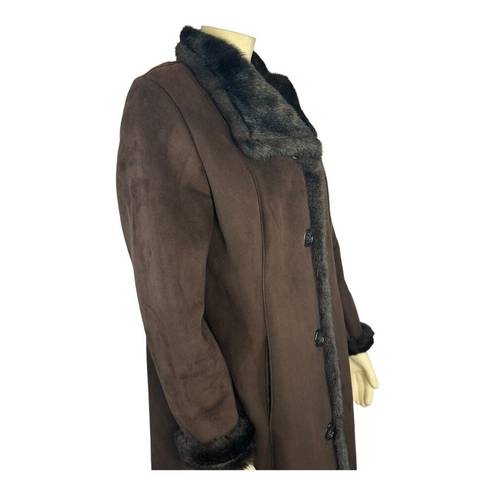 Jones New York Vintage 's luxe style trimmed, faux fur long brown coat size large