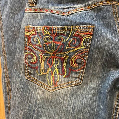 Antik Denim  Floral Embroidered Funky Boho Wide Leg Plus Size Women’s EUC Sz 32