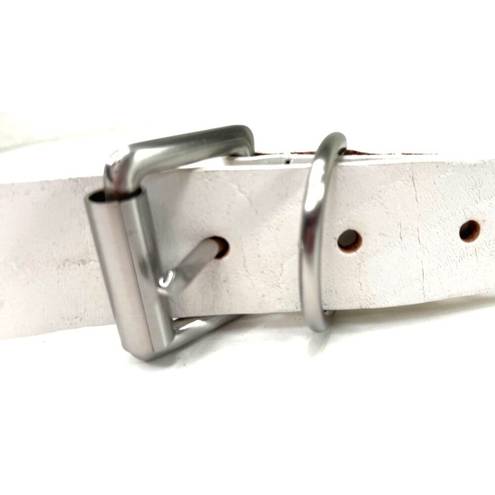 Gap  White Leather Large 44 Inches x 1 inch Belt A481 A481