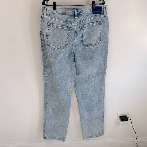 Abercrombie & Fitch  The 90’s Straight Ultra High Rise Crossover Waist Jeans