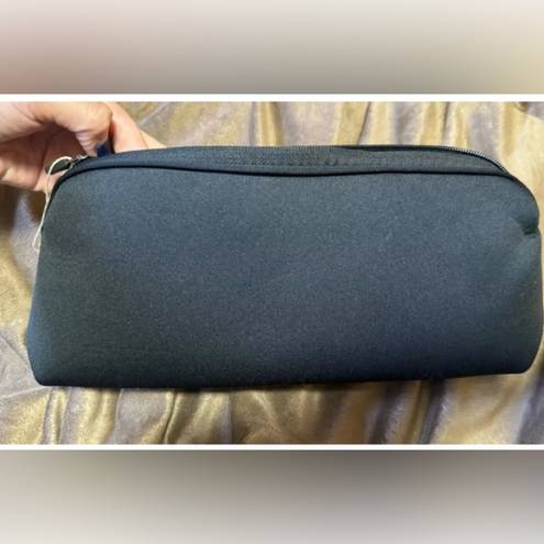 SKIMS NWT Neoprene Black Long Pouch Clutch