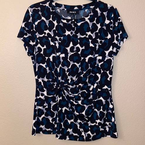 DKNY  Size M Leopard Print Short Sleeve Top Twist Front Waist Black Teal NEW!