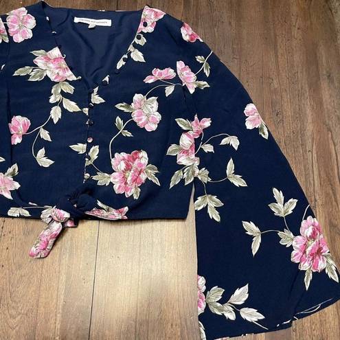 Cupcakes and Cashmere  Floral Bell Sleeve Top