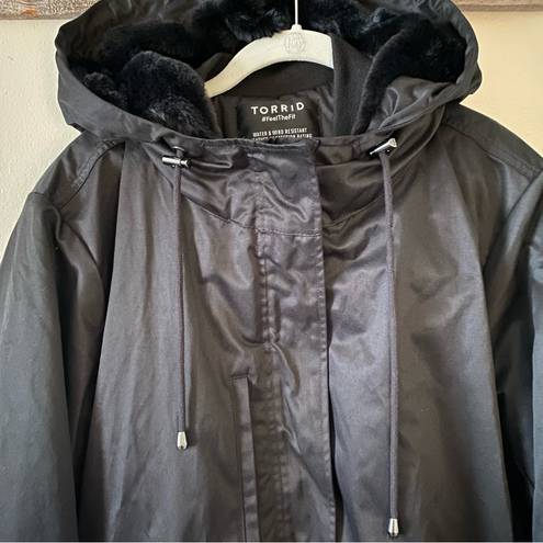 Torrid  Women’s 3-In-1 Parka Puffer Deep Black Removable Quilted Bomber size 2