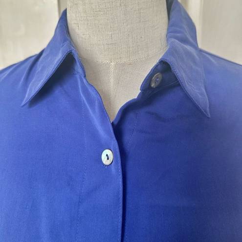 Krass&co Jones and  blue long sleeved button down shirt