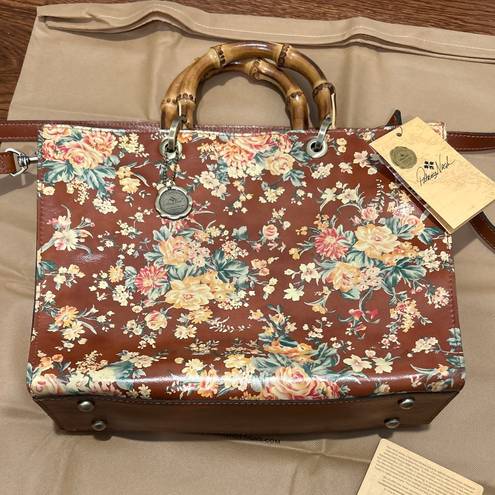 Patricia Nash Brand New (NWT)  Zanoona Tote in Vintage Botanical w/Dustbag (OS)