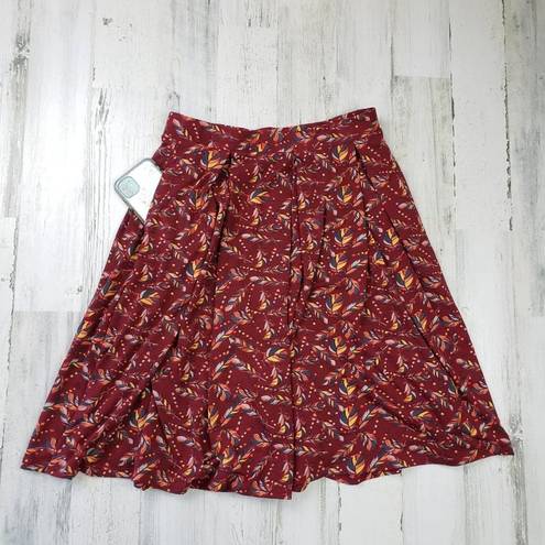 LuLaRoe  Pleated A-Line Red Feather Print Mini Skirt Women's Size Medium