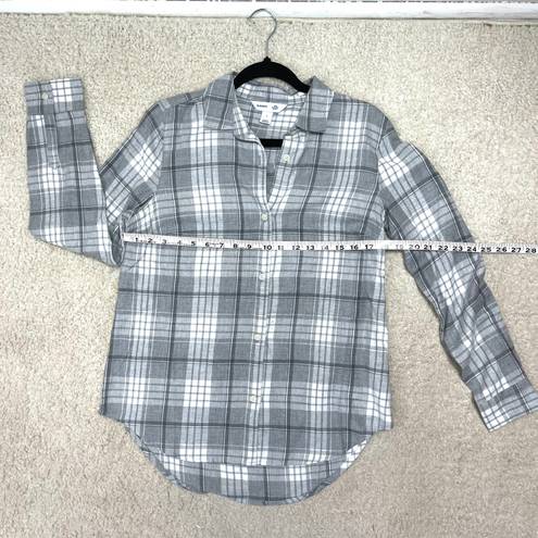 Old Navy The Classic Flannel Shirt