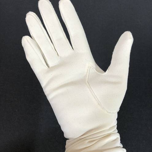 White Ruched Cotton Gloves Formal Prom Costume Small Retro Vintage Wedding Dance