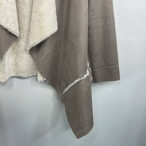 Cavalini  Gray Faux Suede Faux Fur Jacket Size Medium