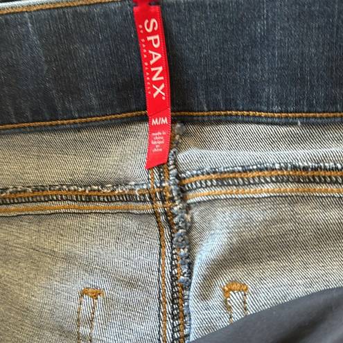 Spanx NWT  Distressed Ankle Skinny Jeans Medium Wash  Pull On Shaping