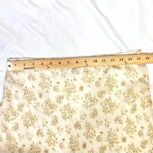 White House | Black Market  Floral Cream Skirt 100% Silk Lightweight Sz 10 Lined