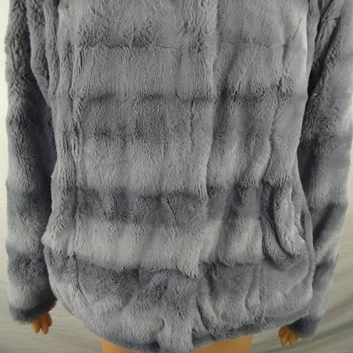 Dennis Basso Dennis by  Faux Fur Grey Coat Jacket Rhinestone Brooch Closure Large